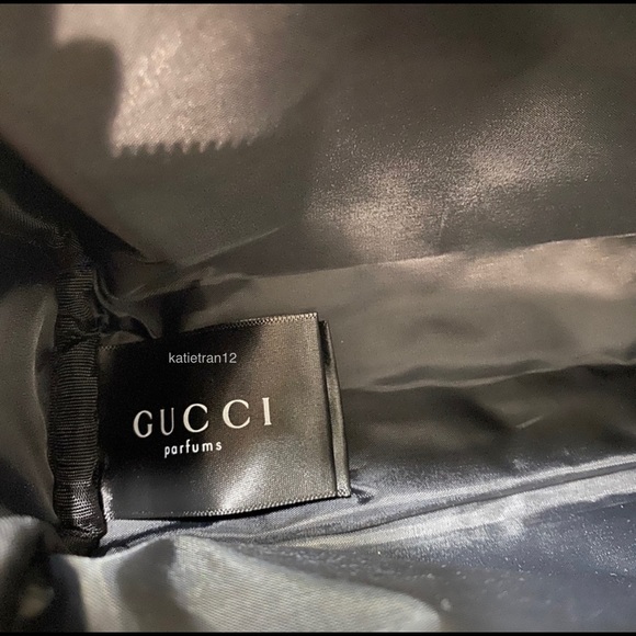 Gucci Cosmetic Pouch to Crossbody Bag - Picture 5 of 5